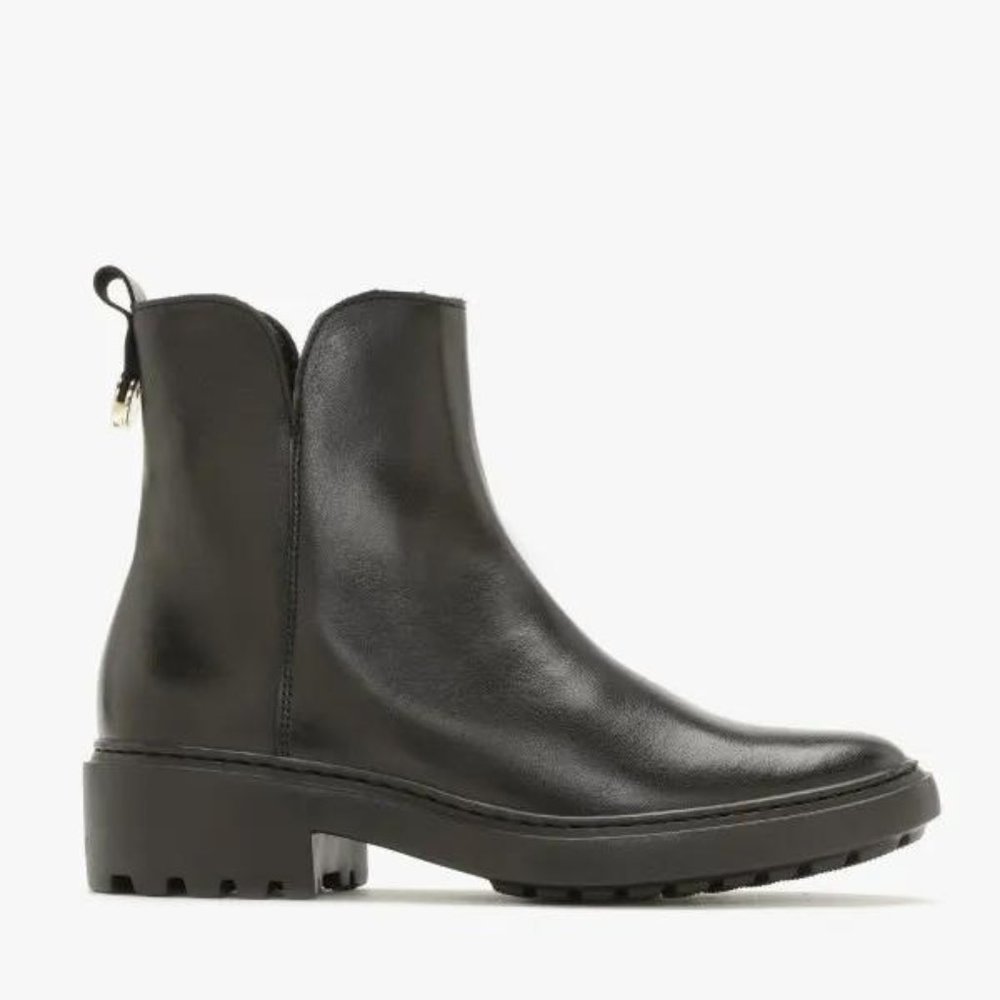 Black boots made in Poland different sizes available